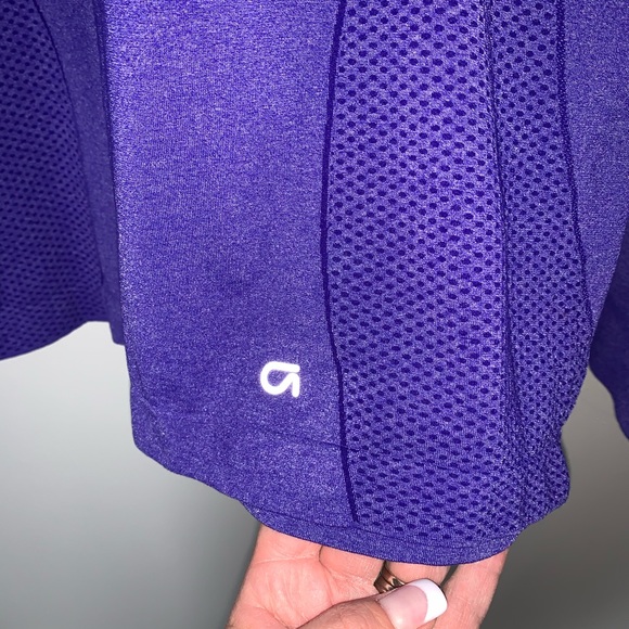 2/$30 Gapfit Purple Forme Long Sleeve Tee - SZ M - Picture 7 of 8